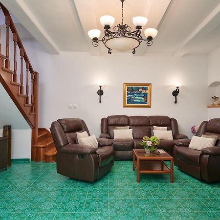 קאבטאט Villa Magnolia מראה חיצוני תמונה