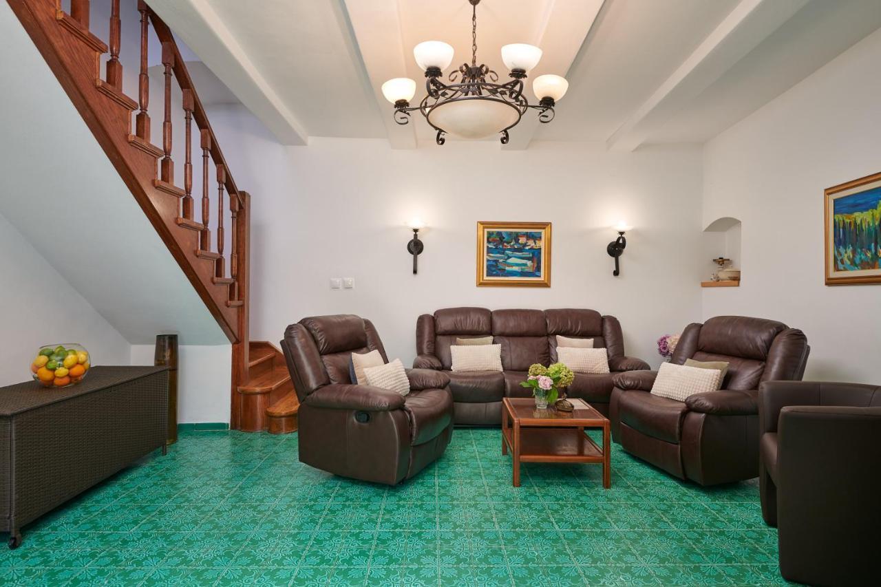 קאבטאט Villa Magnolia מראה חיצוני תמונה